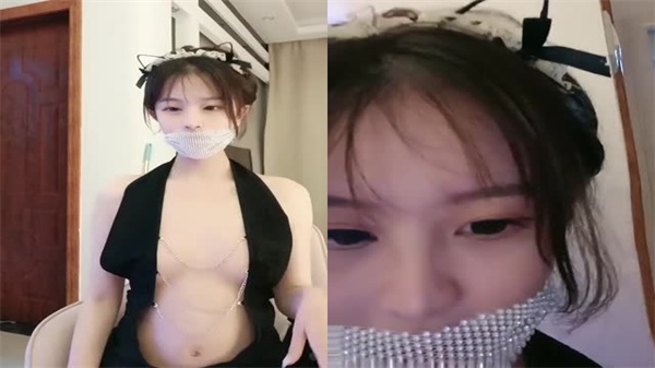 美艳人妻高跟苗条巨乳 娇喘浪叫掰穴自慰 挑逗互动近拍扣逼道具高清实拍