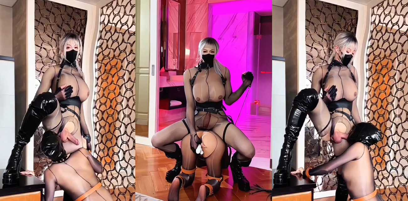 爆奶TS伪娘【小乔】新作，屌娘变身霸道女王调教人妻母狗，拽链让奴隶跪地伺候口交深喉到爆浆