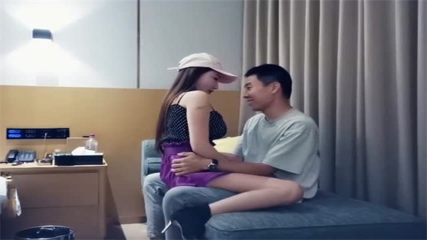 9总探花全国寻爱！情趣黑丝绝色御姐被狂干内射爆汁